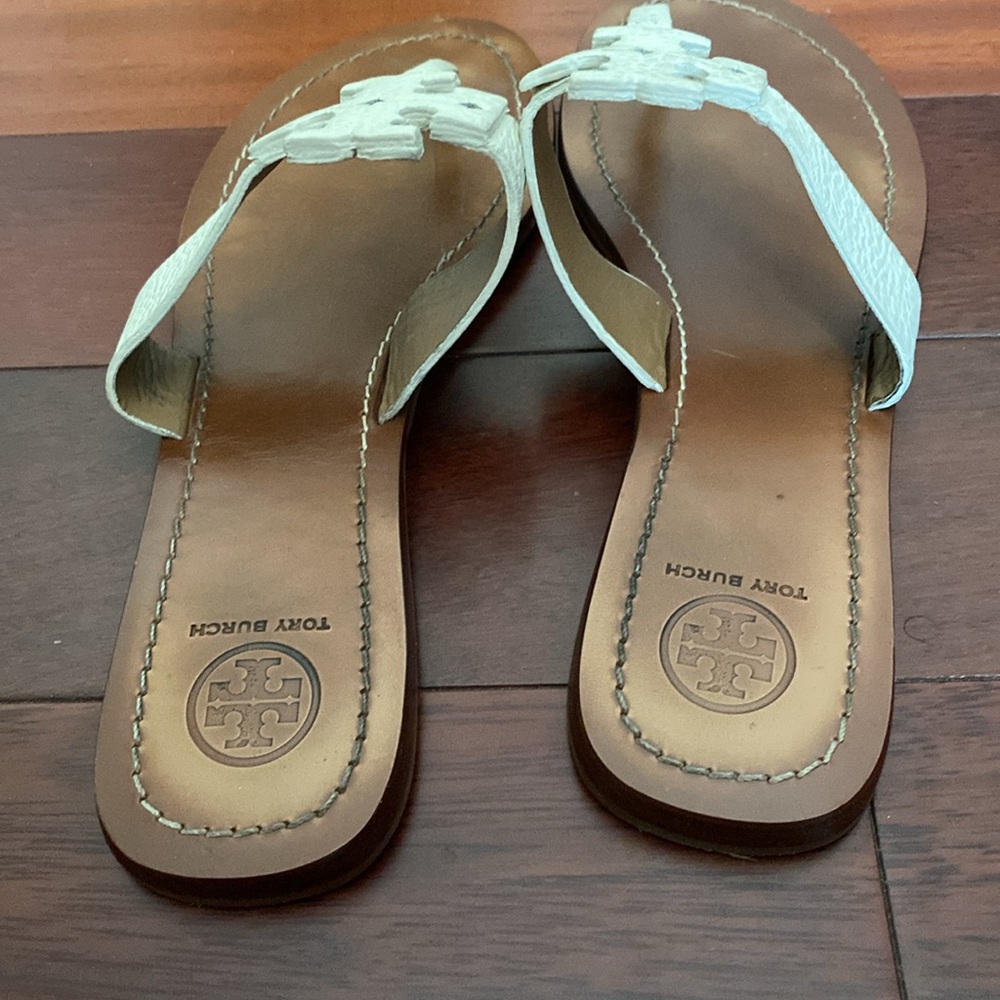 Tory Burch White Leather Miller Thong Sandals - Picture 4 of 4